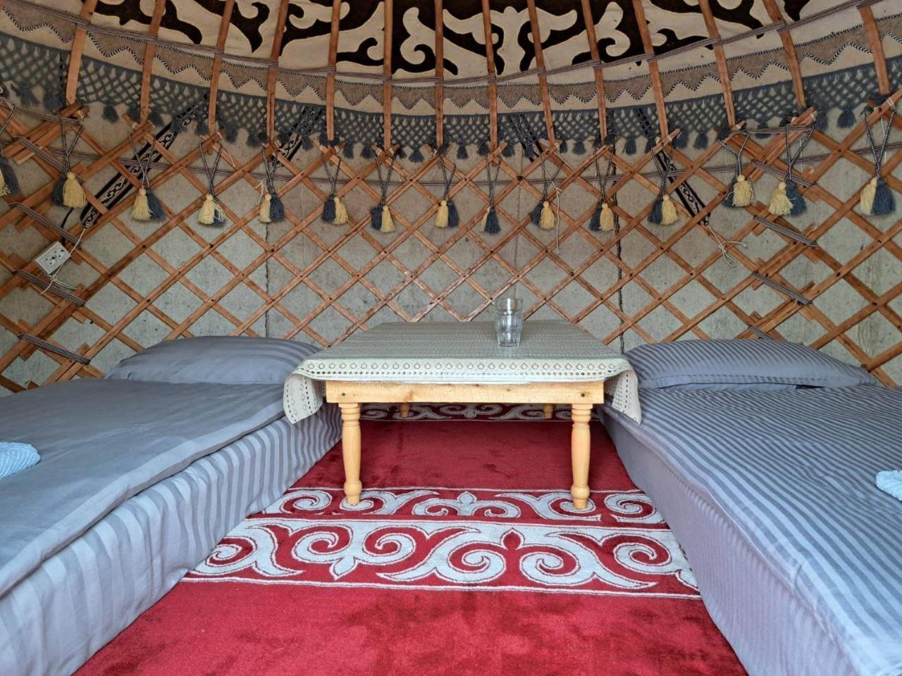 Agat Yurt Camp Bed & Breakfast Kaji-Say Bagian luar foto